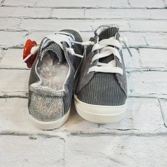 Grey Corduroy Little Girl Shoes - Picture 10 of 10